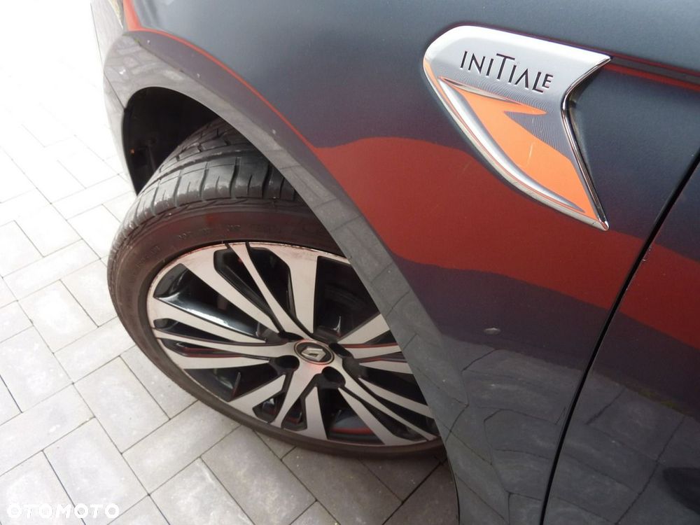 Renault Clio - 36
