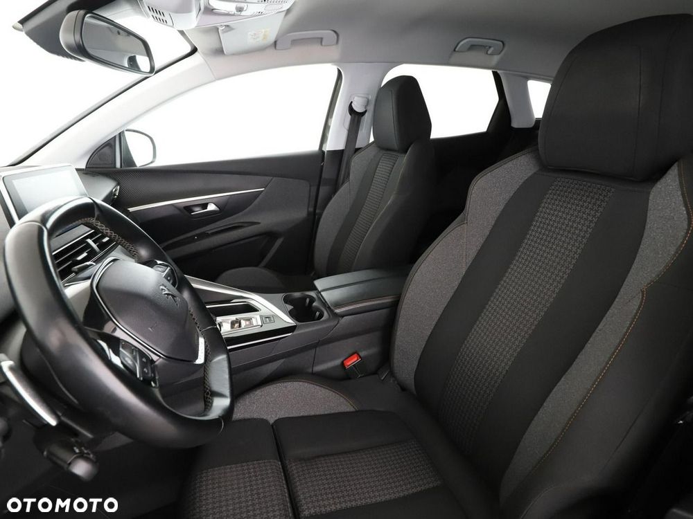 Peugeot 3008 1.5 BlueHDi Active S&S EAT8 - 14