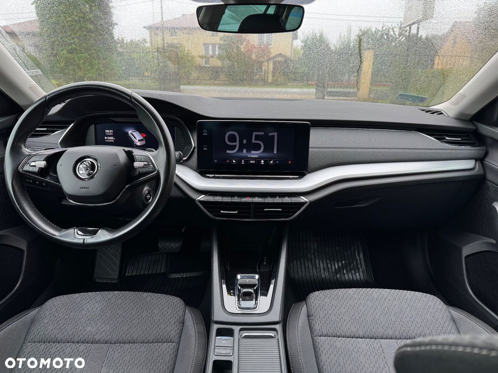 Skoda Octavia 2.0 TDI Style DSG - 11