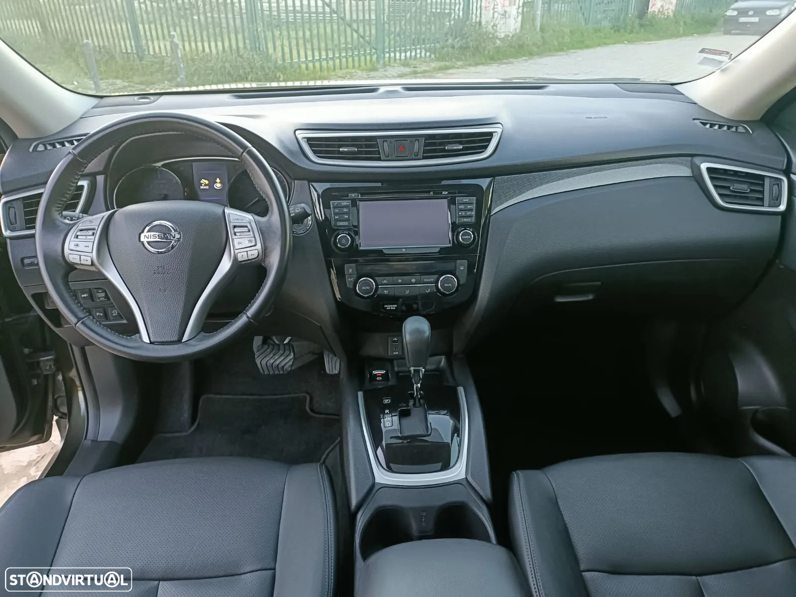 Nissan X-Trail 1.6 dCi 360 Xtronic - 11