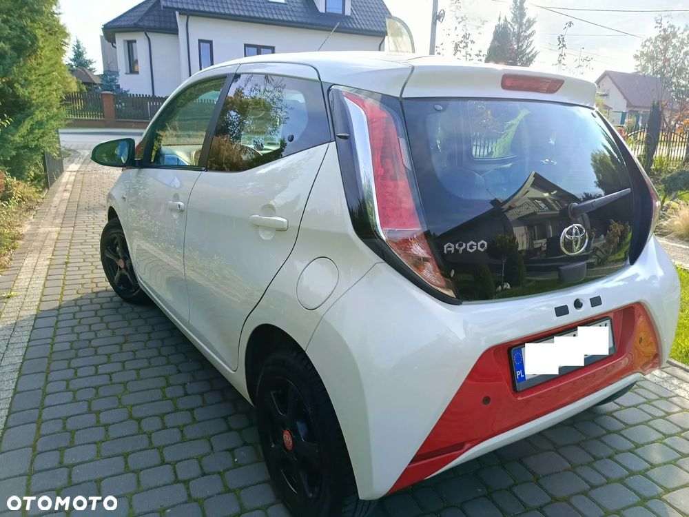 Toyota Aygo x-cite Style Selection - 4