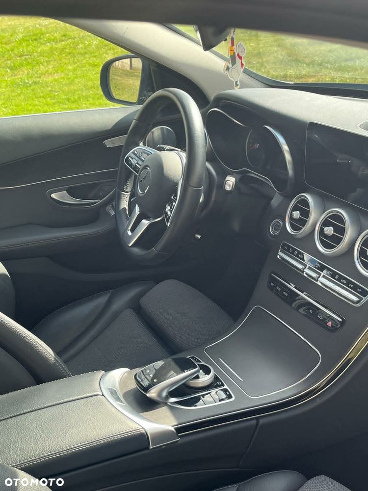 Mercedes-Benz Klasa C 300 de 9G-TRONIC - 10