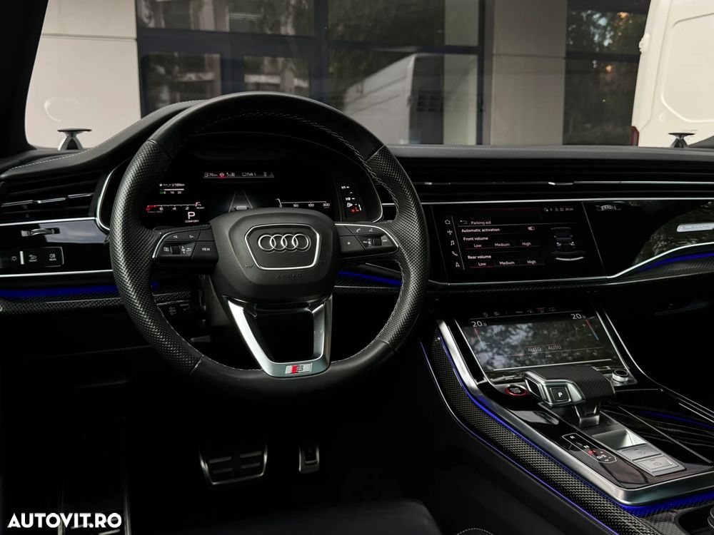 Audi SQ8 4.0 TFSI quattro Tiptronic - 22