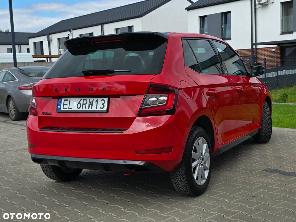 Skoda Fabia 1.0 TSI Monte Carlo - 11
