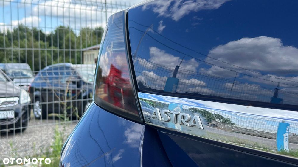 Opel Astra 2.0 Turbo Sport - 9