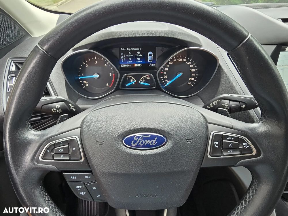Ford Kuga 2.0 EcoBlue Aut. TITANIUM - 18