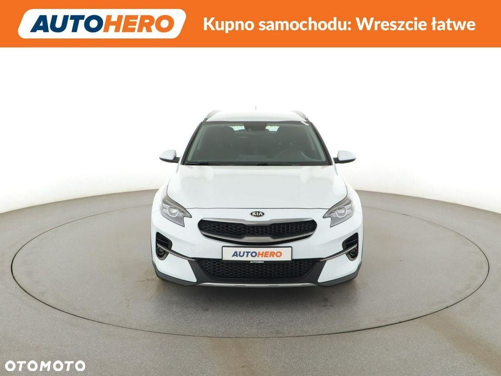 Kia XCeed 1.0 T-GDI M - 12
