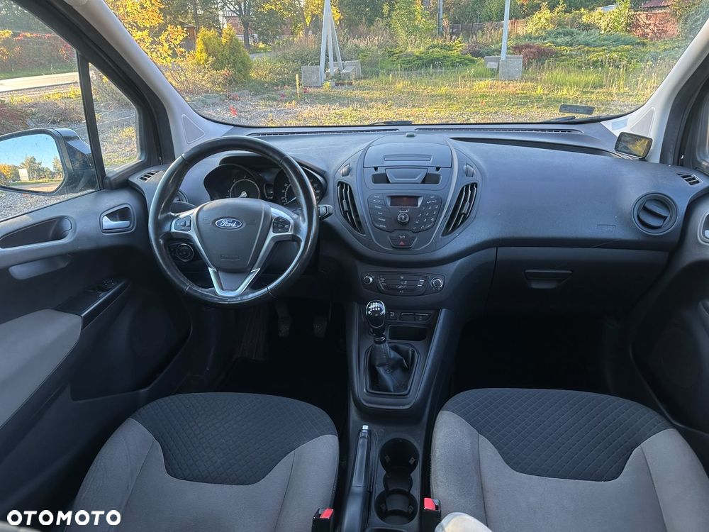 Ford Tourneo Courier 1.5 TDCi Titanium - 7
