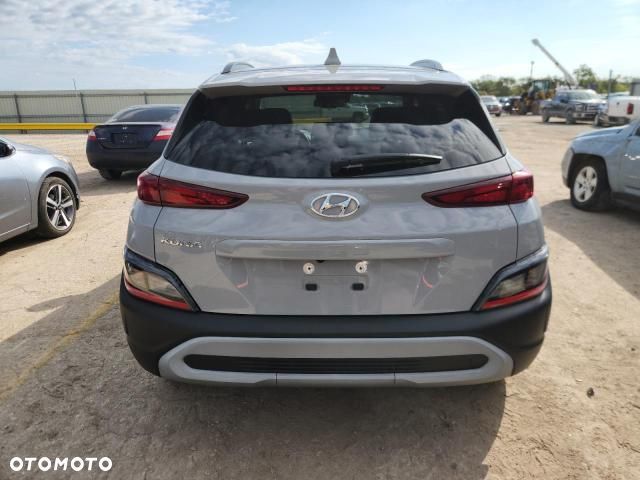 Hyundai Kona - 6