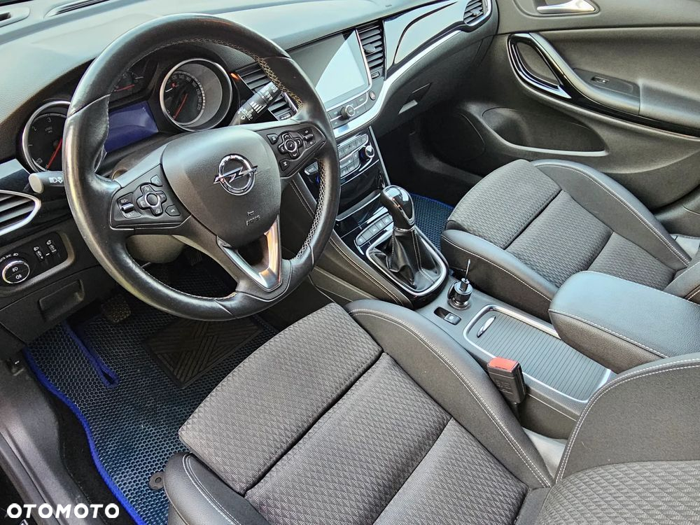 Opel Astra 1.6 D (CDTI) Start/Stop Sports Tourer Edition - 17
