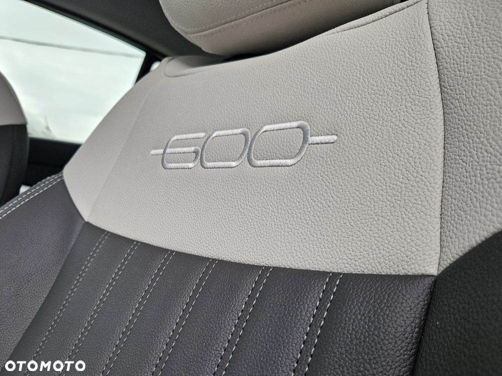 Fiat 600 1.2 Turbo La Prima eDCT - 9
