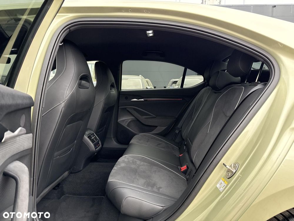 Skoda Superb - 12