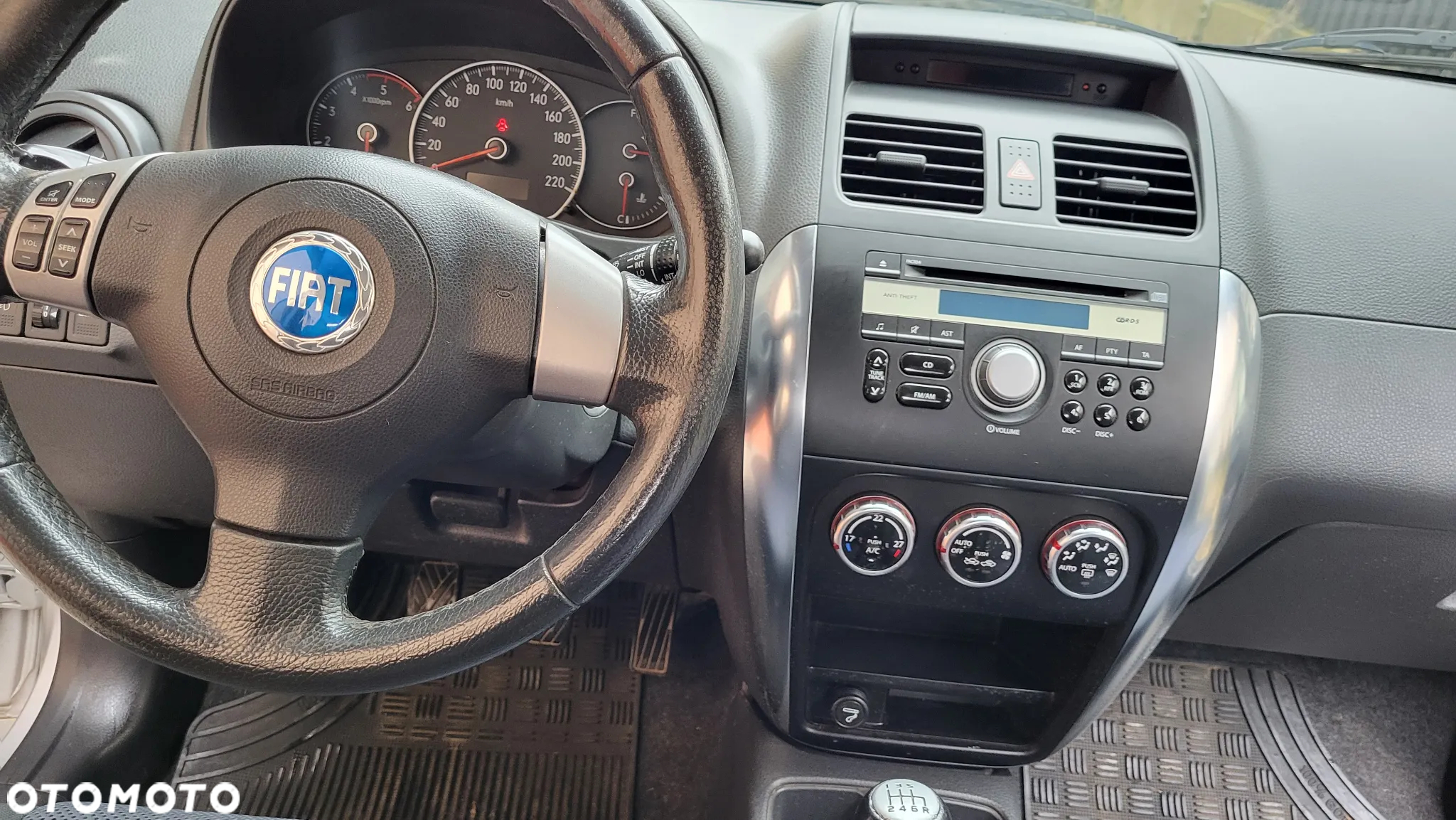 Fiat Sedici 1.9 Multijet 4x4 Dynamic - 24