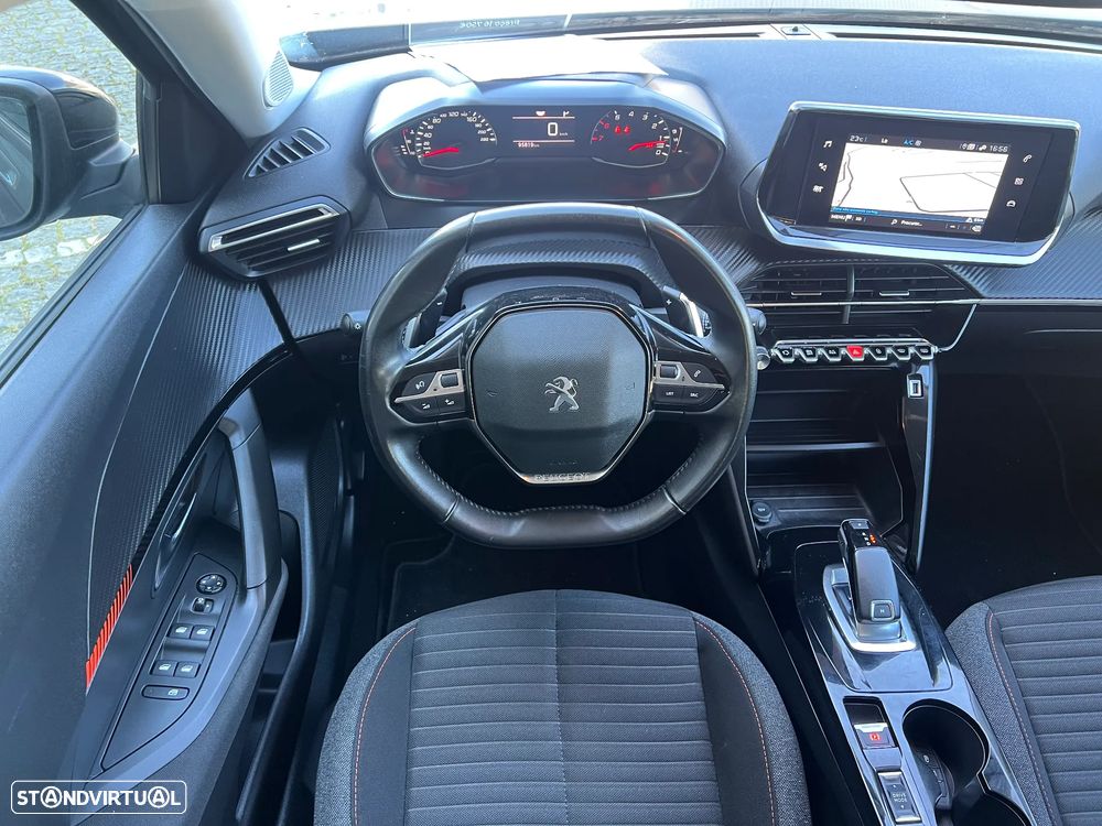 Peugeot 2008 1.2 PureTech Active Pack EAT8 - 12