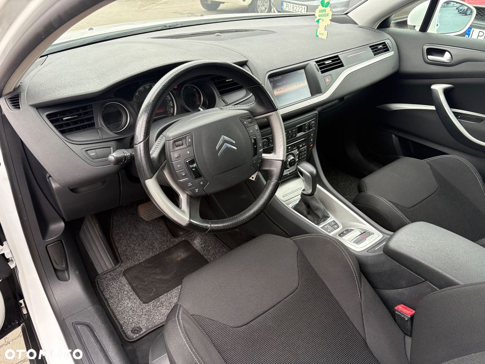 Citroën C5 2.0 16V Confort - 13