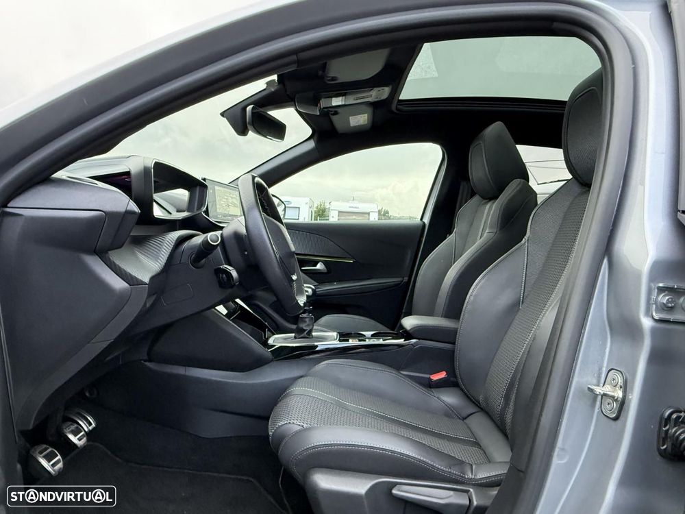 Peugeot 208 1.2 PureTech GT - 24