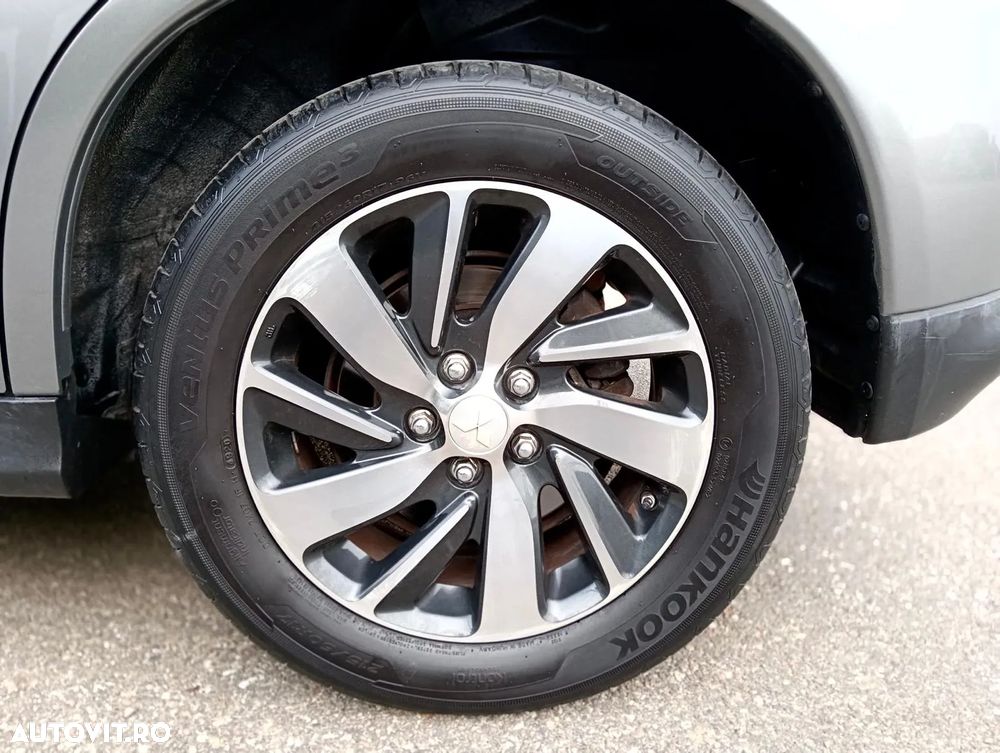 Mitsubishi ASX 2.2 DI-D 4WD Automatik Diamant Edition - 21