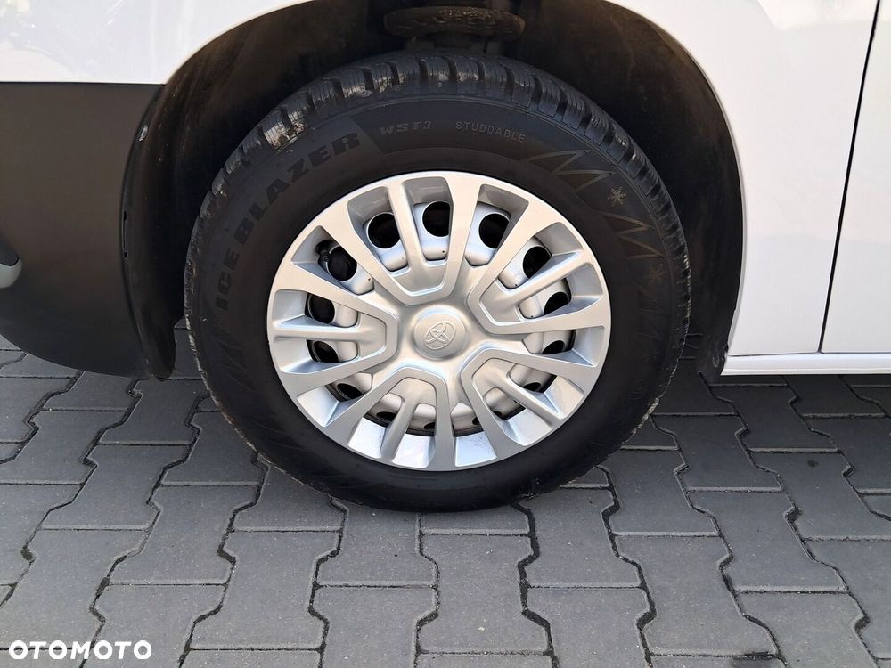 Toyota PROACE CITY - 25