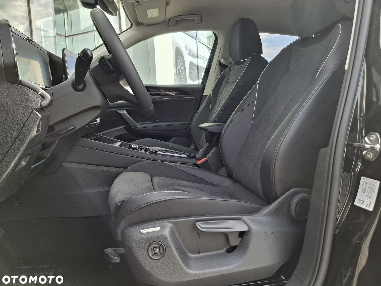 Volkswagen Tiguan 1.5 eHybrid PHEV Elegance DSG - 11