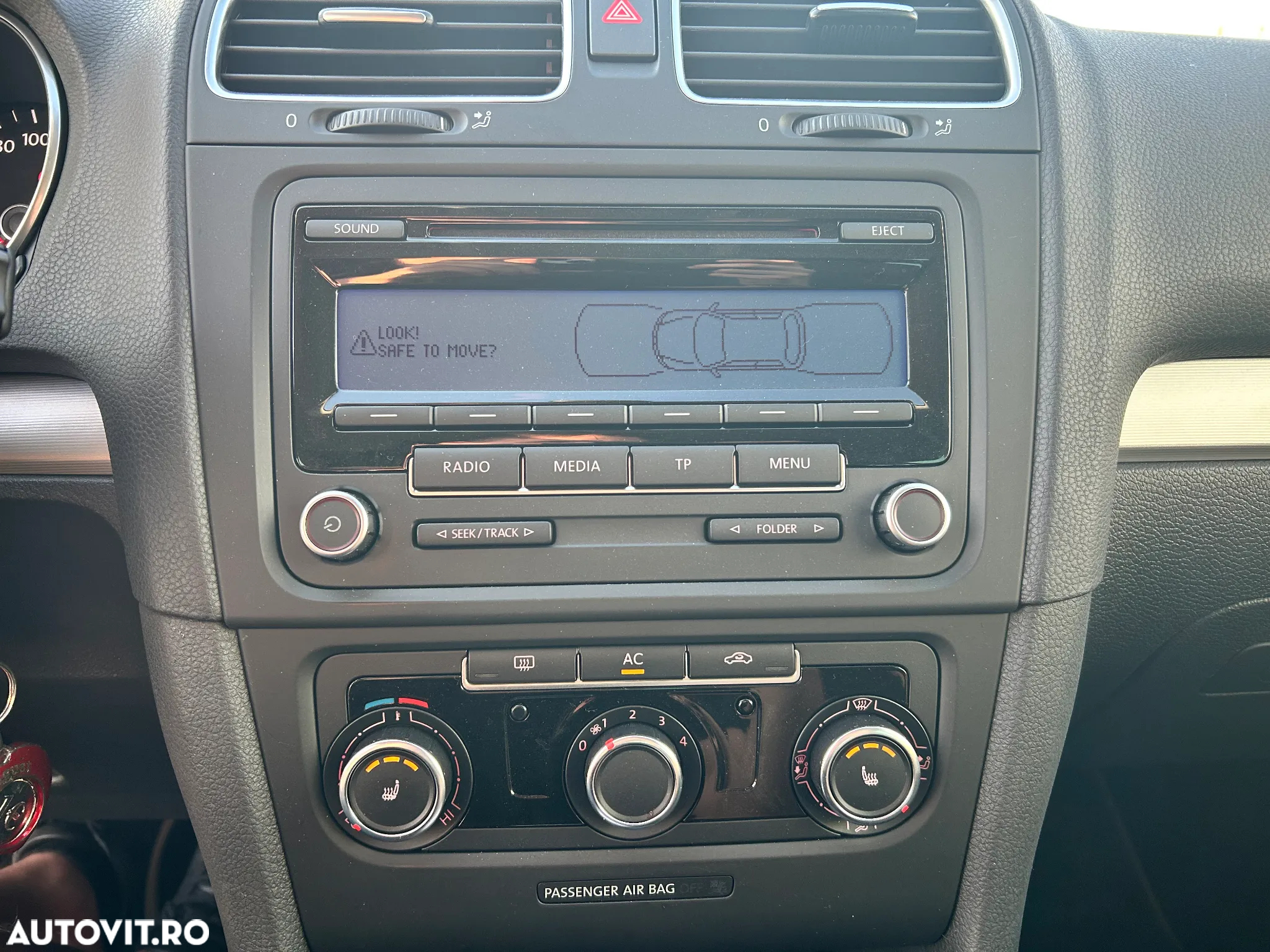 Volkswagen Golf 1.6 TDI DPF BMT Trendline - 13
