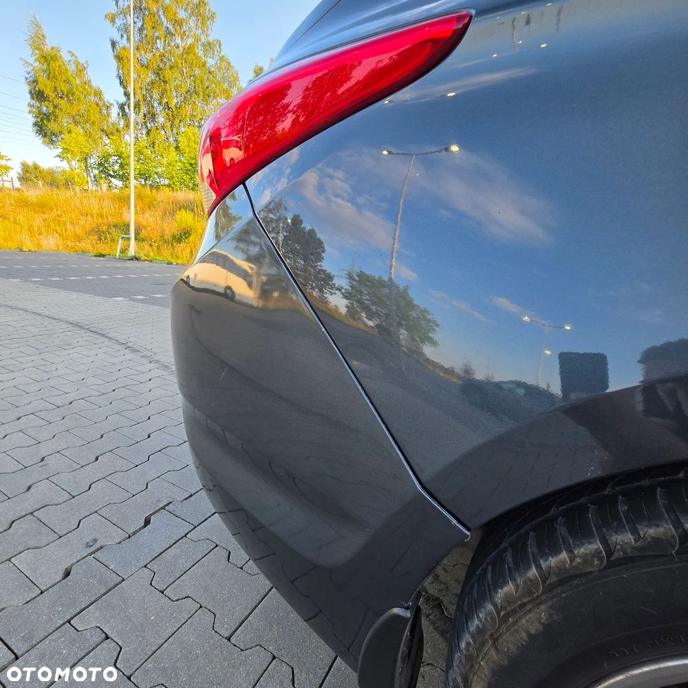 Hyundai i40 1.7 CRDi Comfort DCT - 15