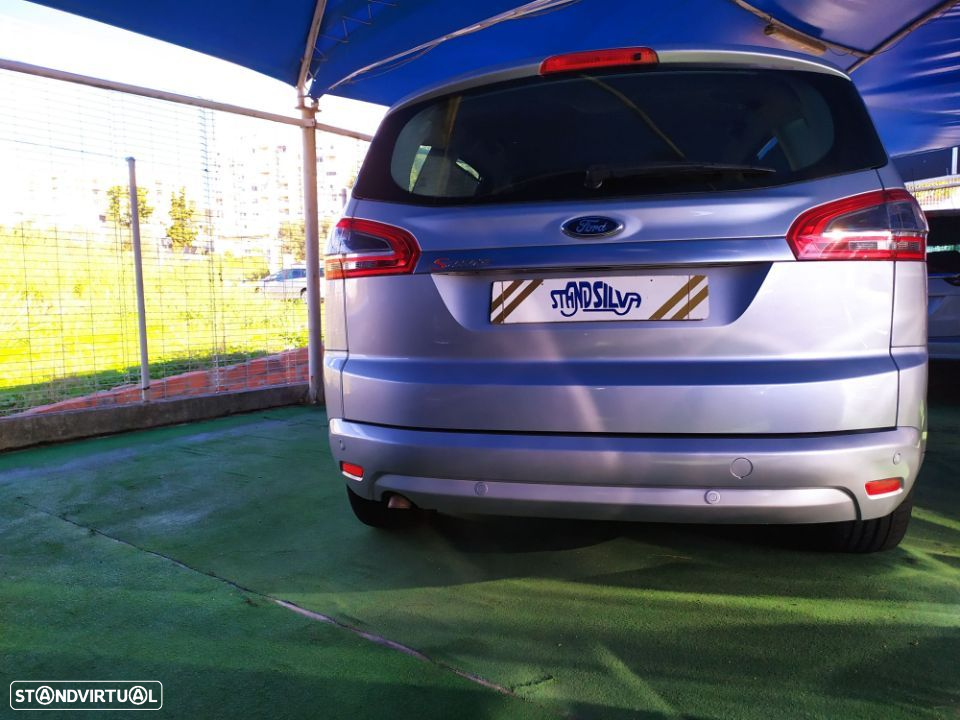 Ford S-Max 2.0 TDCi Titanium 7L 143g - 13