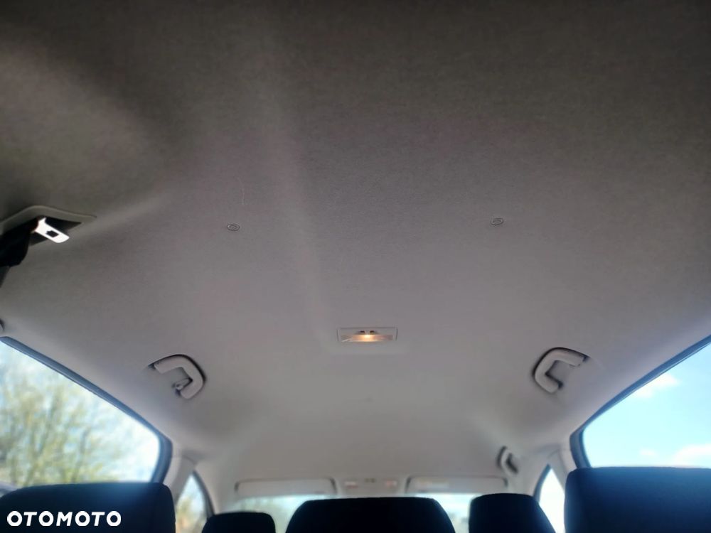 Mazda 5 2.0 MZR-DISI i-stop Sendo - 34