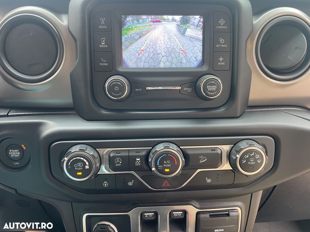 Jeep Wrangler 3.6 Automatik Rubicon 10th Anniversary - 18