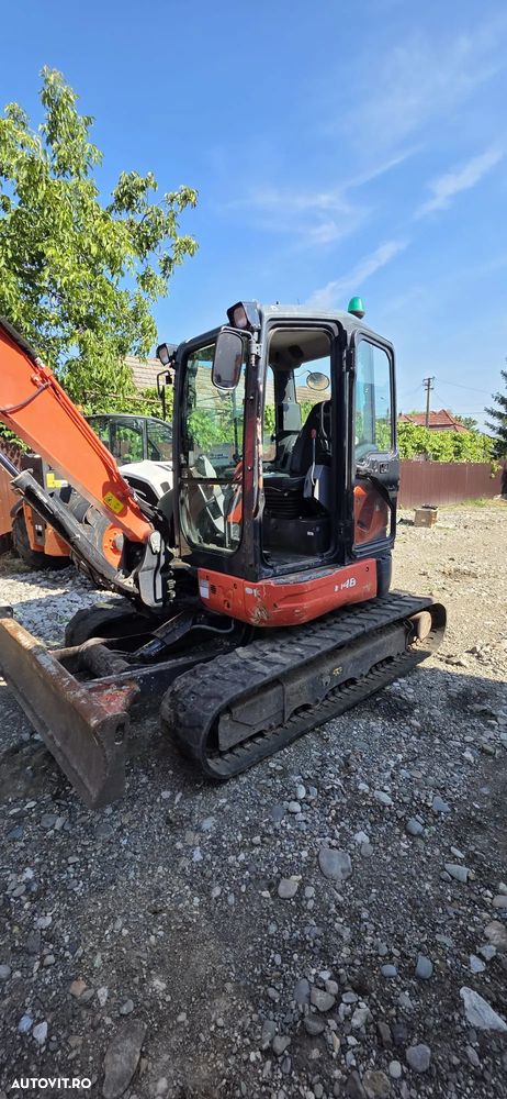 Kubota U48 - 16