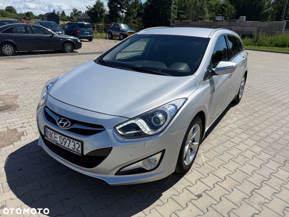 Hyundai i40 Kombi blue 1.6 Family+ - 1