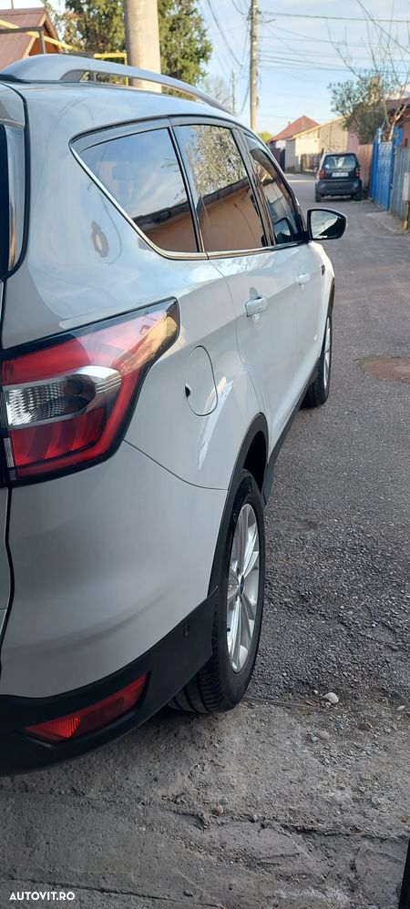 Ford Kuga 2.0 TDCi 4WD Titanium - 25