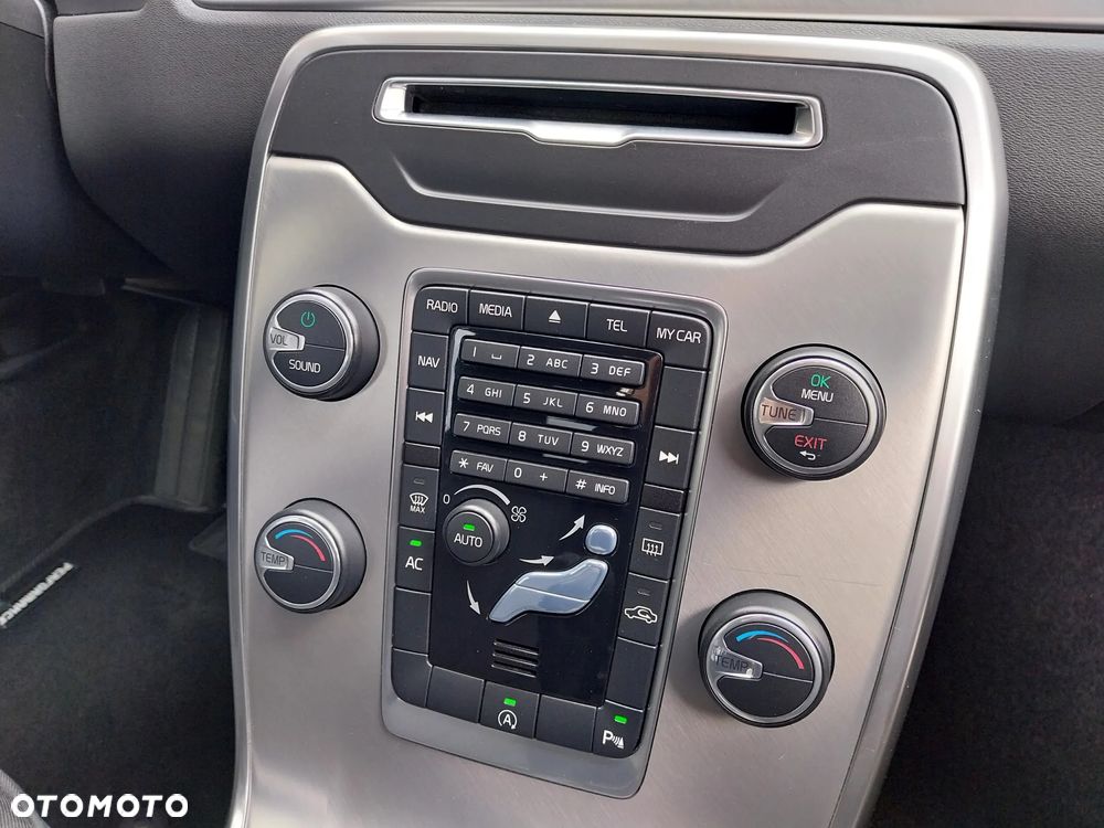 Volvo S80 D4 Momentum - 12