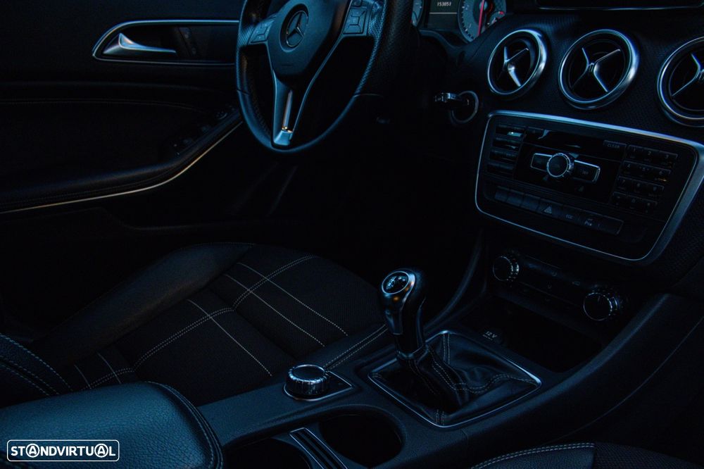 Mercedes-Benz A 180 CDi BE Urban - 23