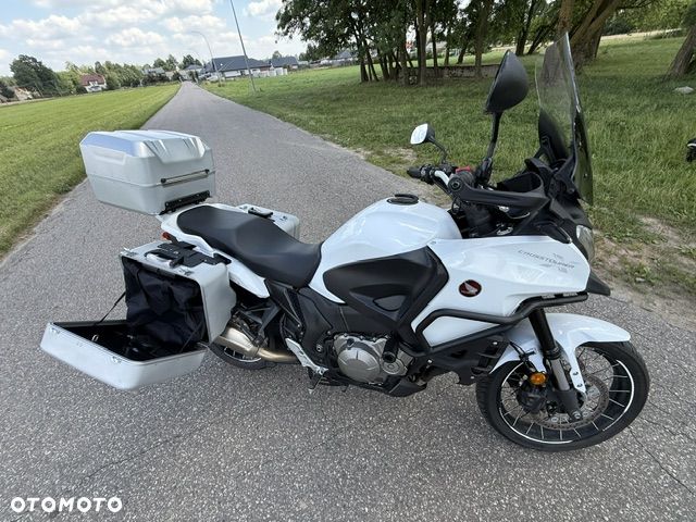 Honda VFR - 14