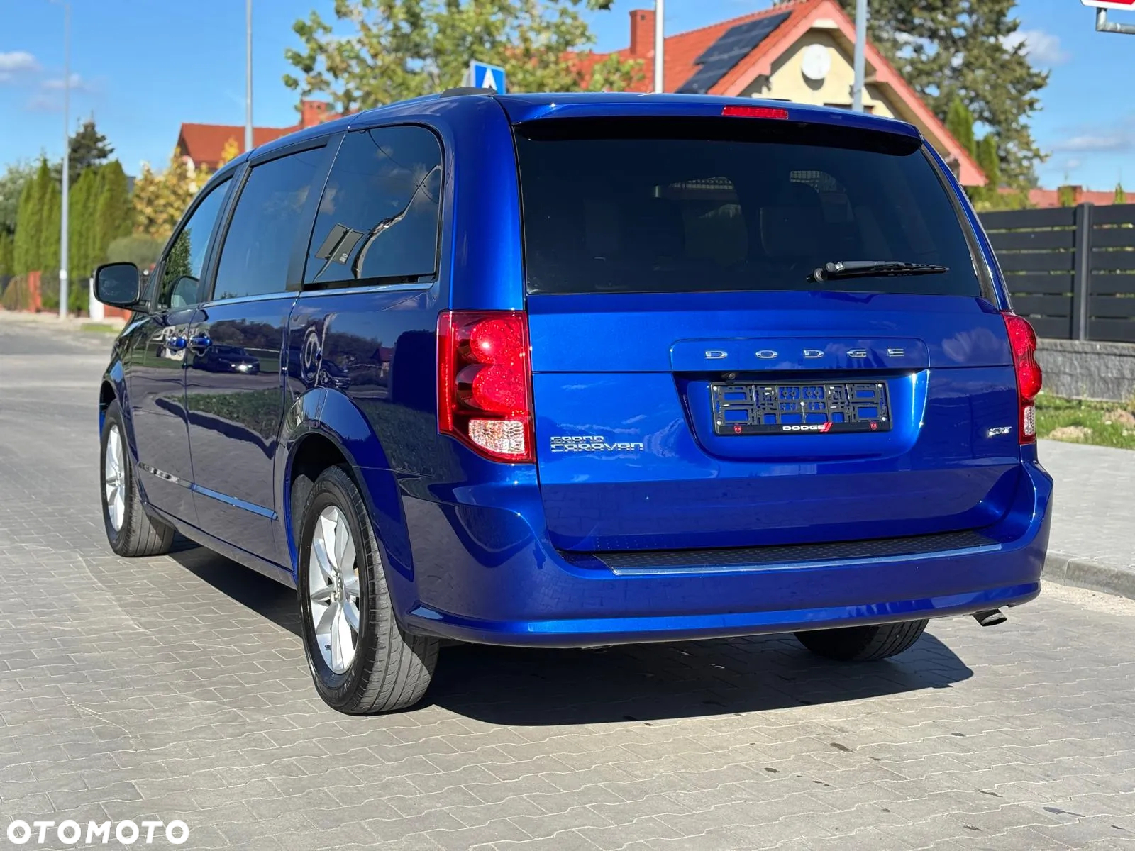 Dodge Grand Caravan - 13