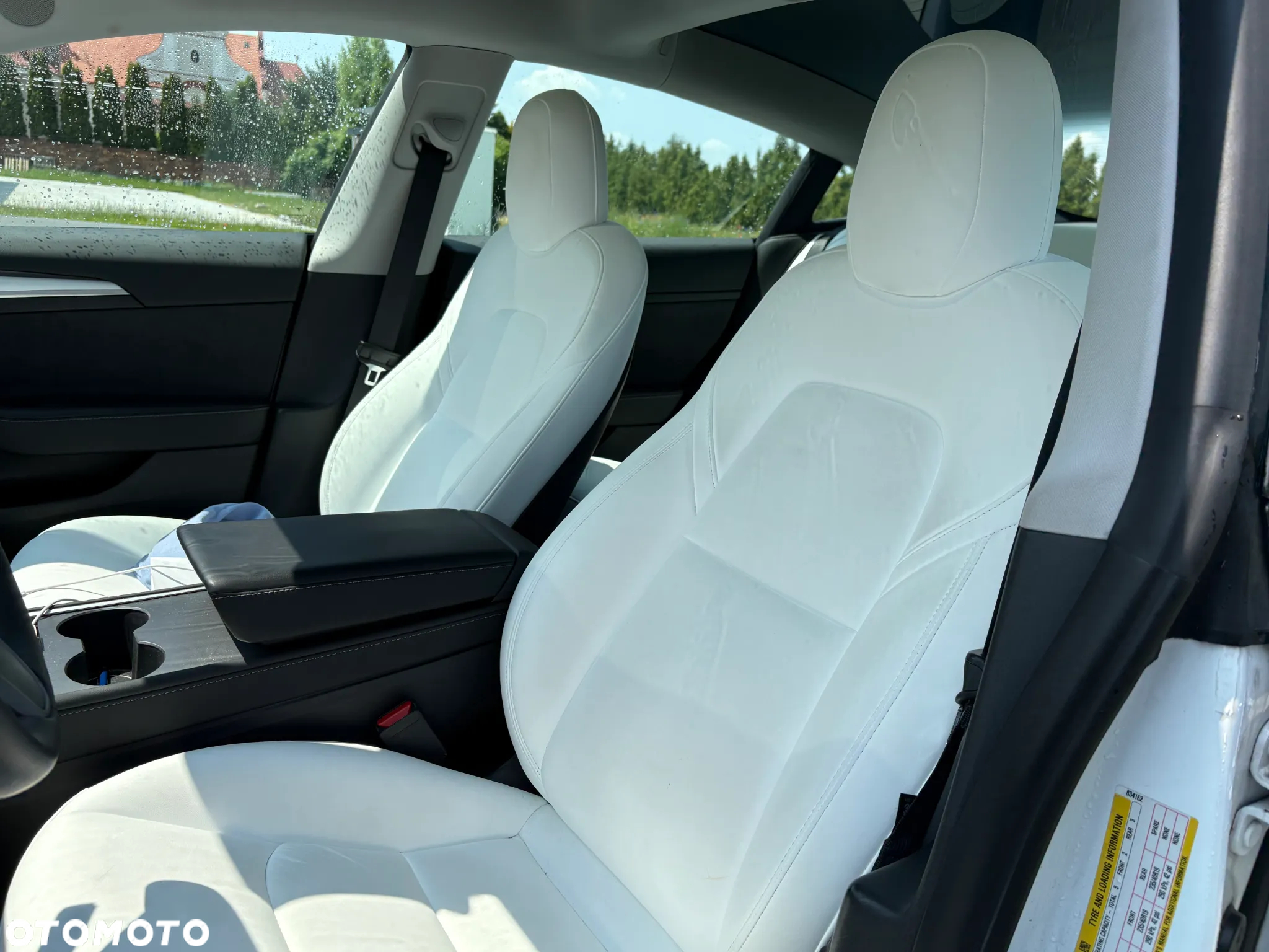 Tesla Model 3 Standard Range Plus - 5
