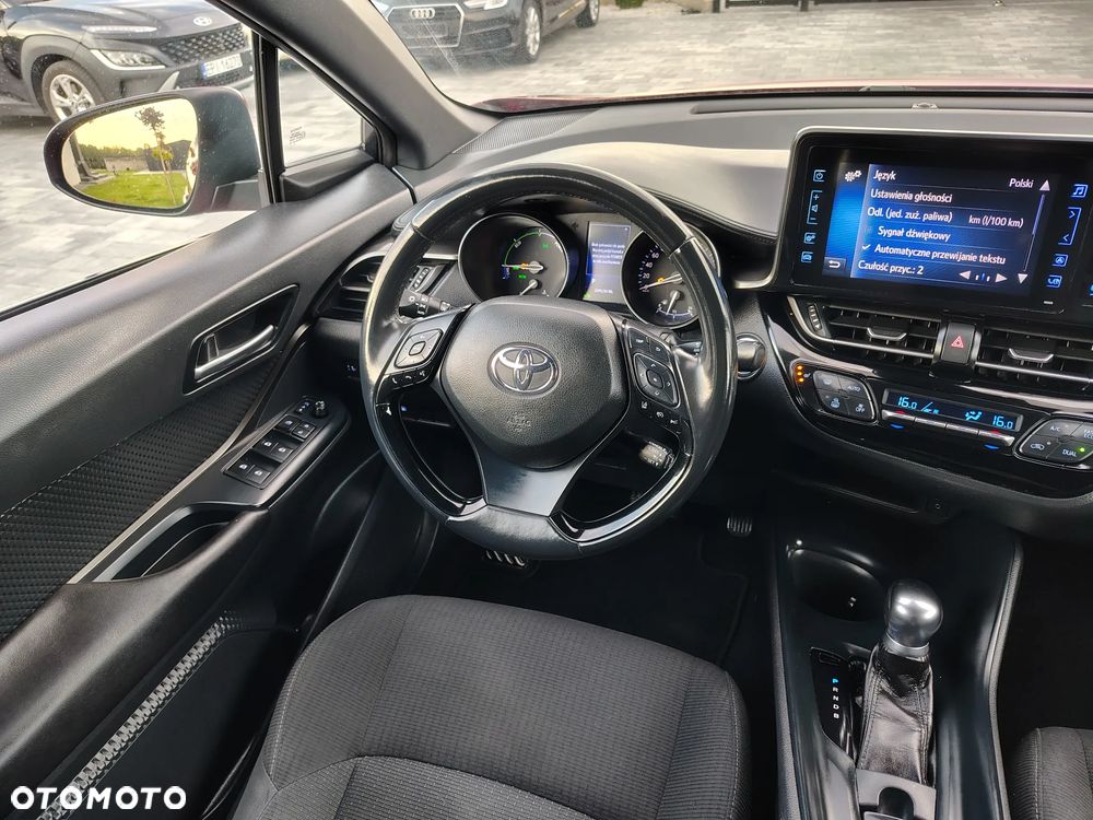 Toyota C-HR Flow - 16