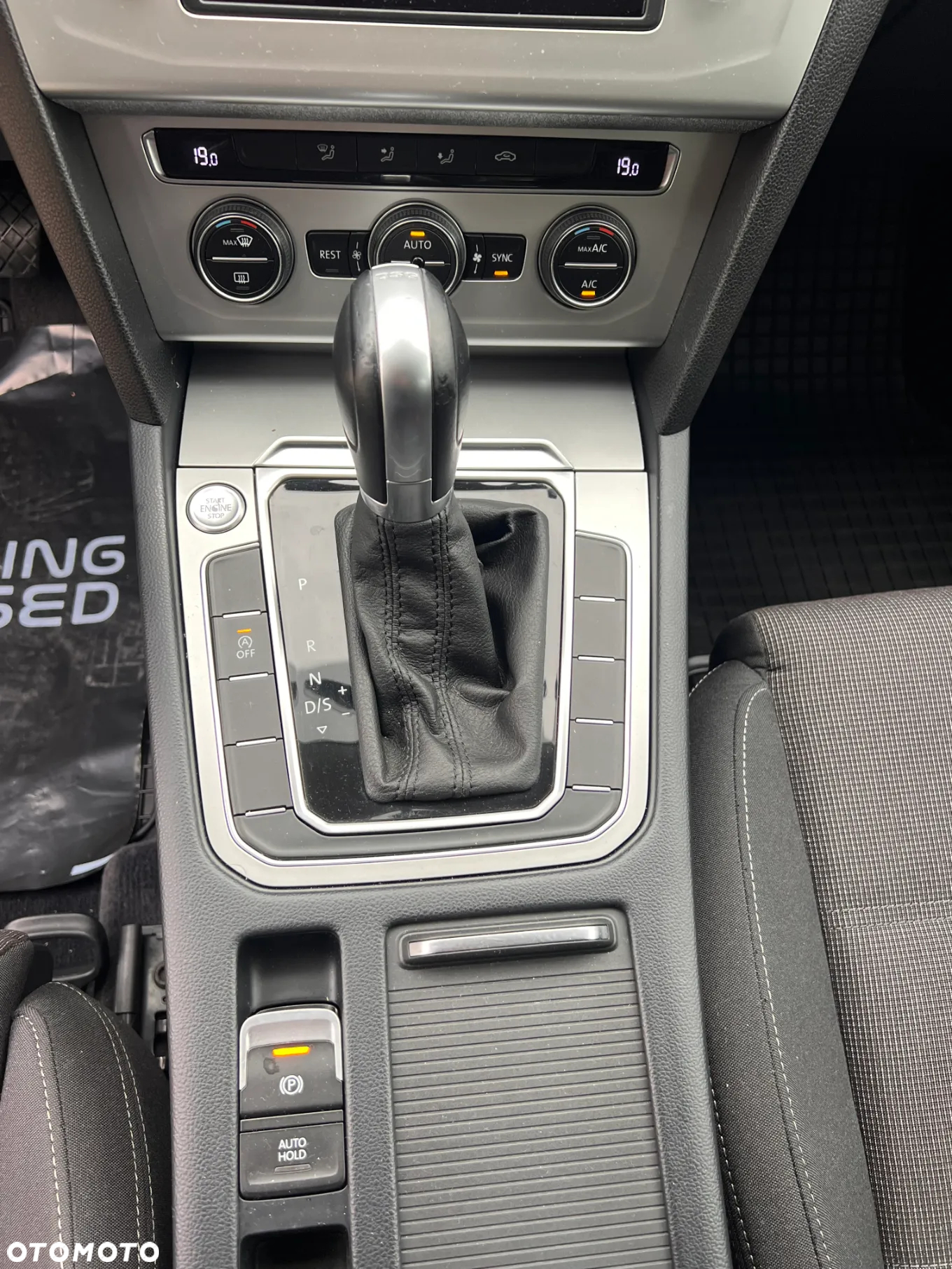 Volkswagen Passat 2.0 TDI BMT Trendline DSG7 - 28