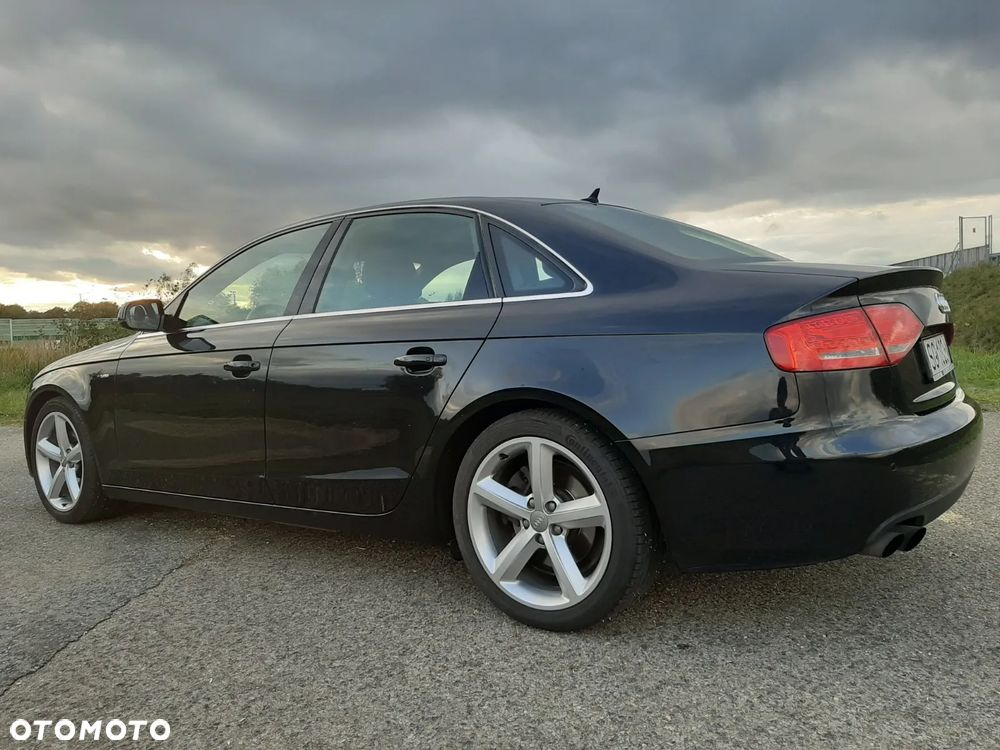 Audi A4 2011 photo 5
