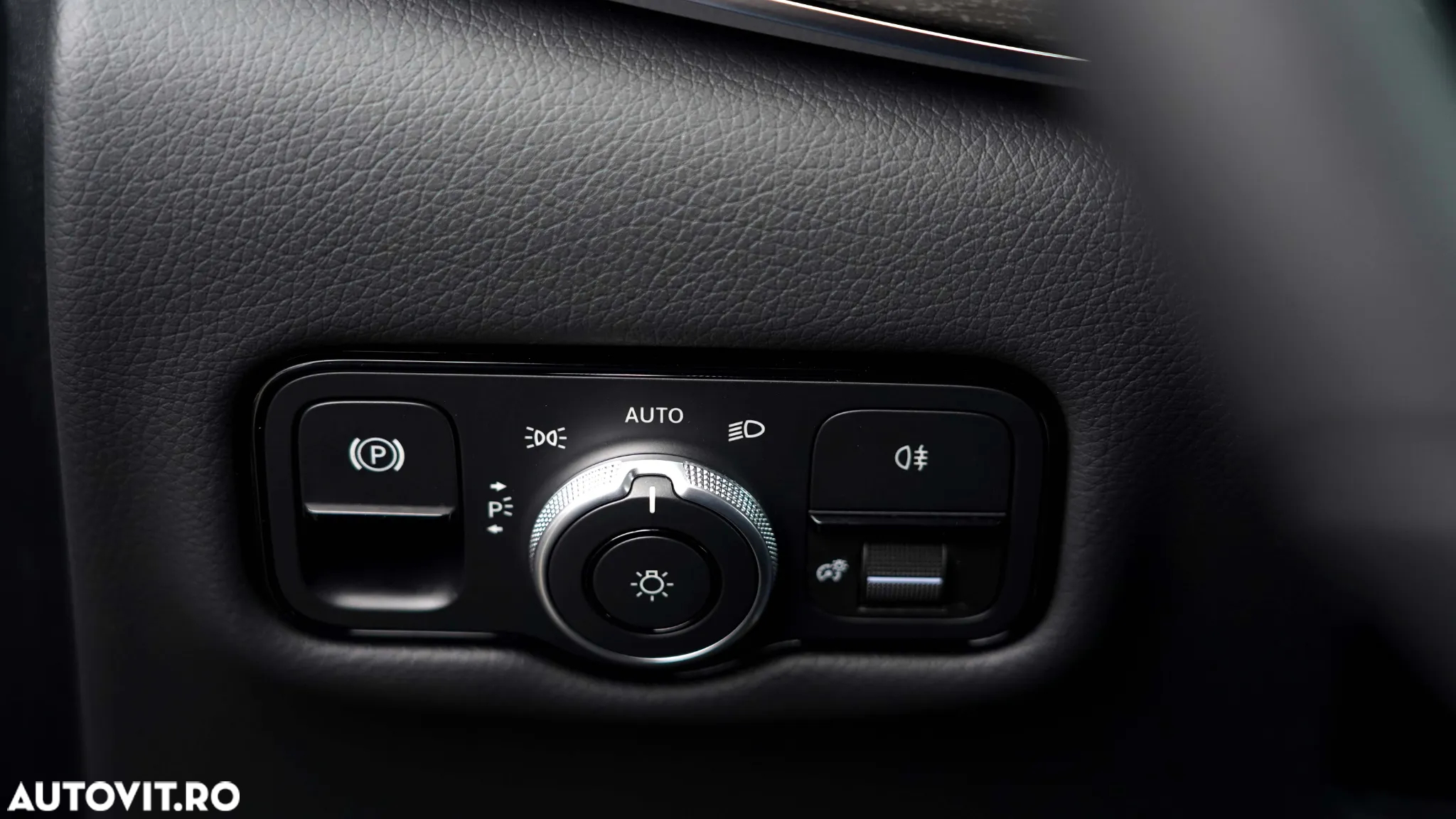 Mercedes-Benz V 300 d Combi Lung 237 CP AWD 9AT AVANTGARDE EDITION - 24