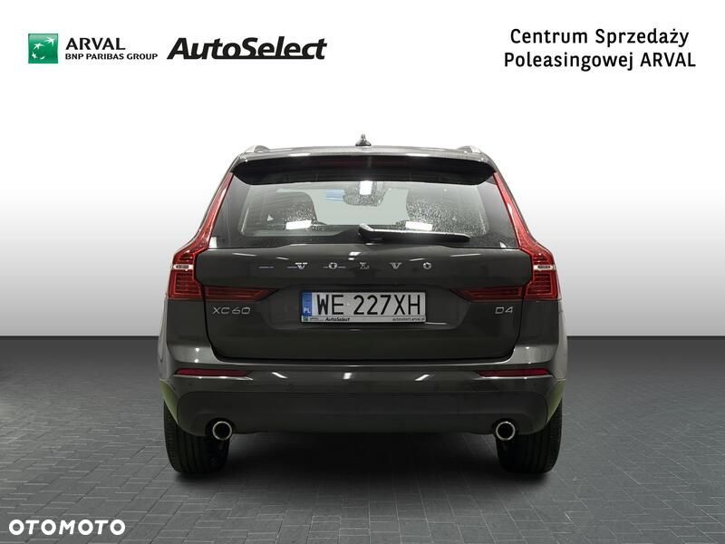 Volvo XC 60 D4 Momentum Pro - 5
