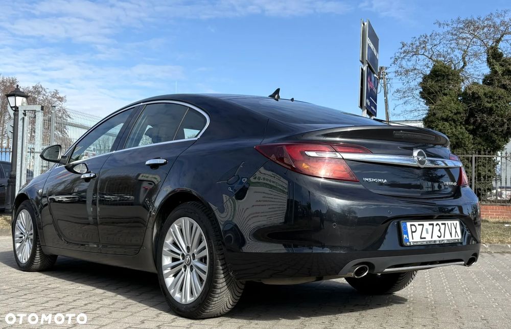 Opel Insignia 2.0 T Cosmo 4x4 S&S EU6 - 6