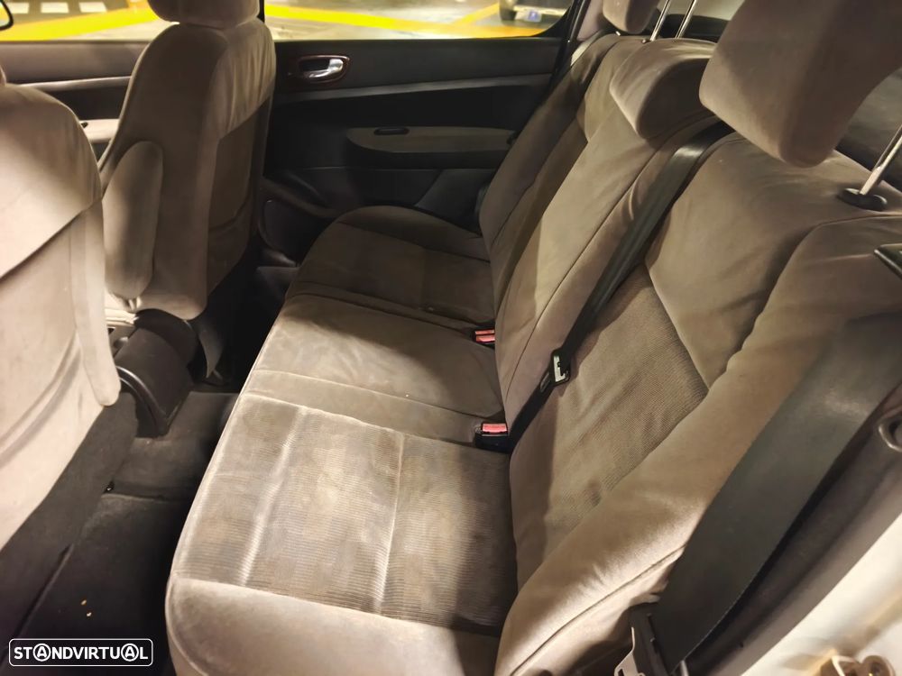 Peugeot 307 1.4 HDi XT - 14