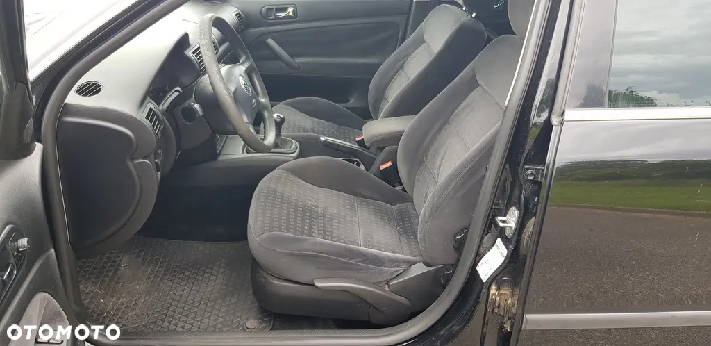 Volkswagen Passat 1.8T Highline - 9