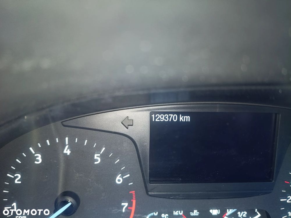 Ford Fiesta 1.0 EcoBoost Start-Stop ST-LINE - 2