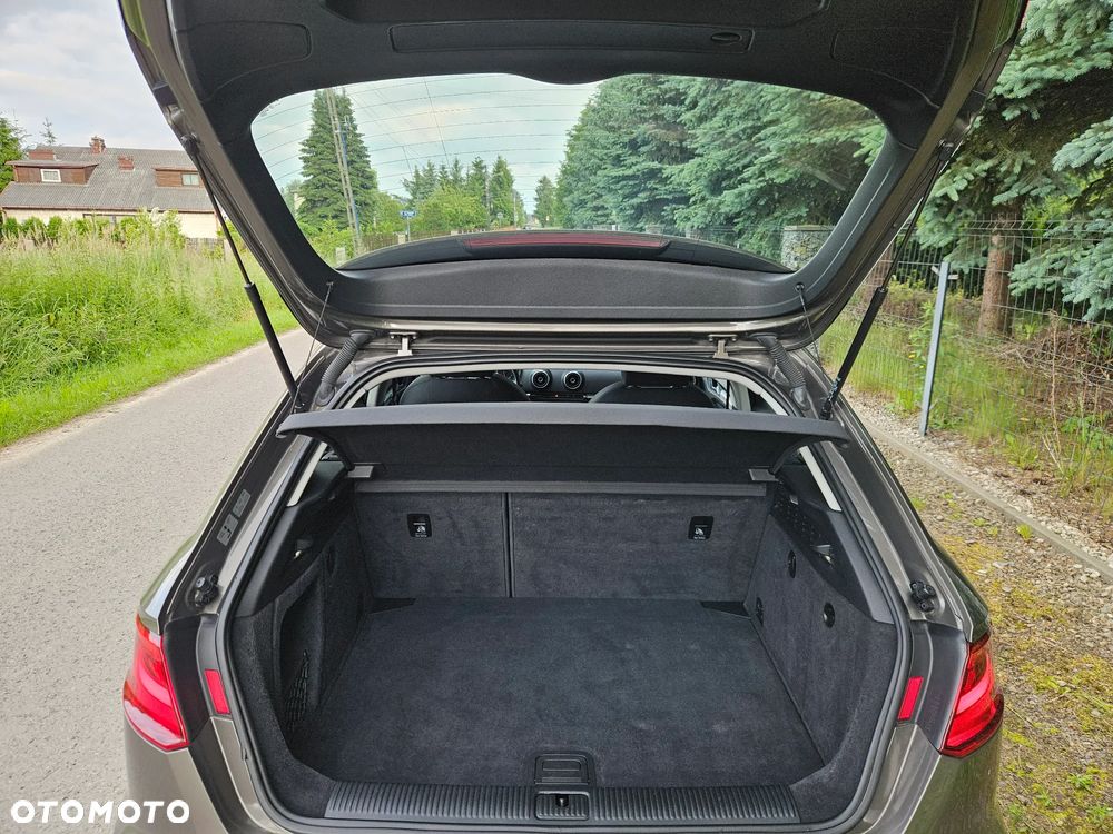 Audi A3 Sportback 2.0 TDI Attraction - 31