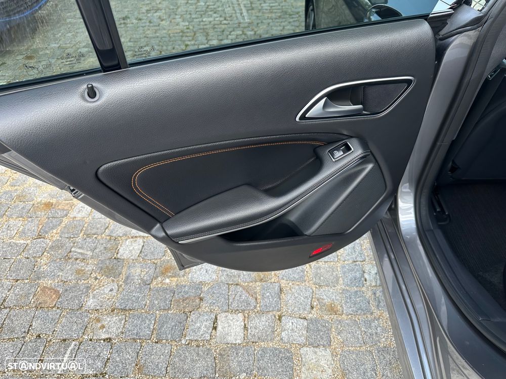 Mercedes-Benz CLA 180 (CDI) d Urban - 14