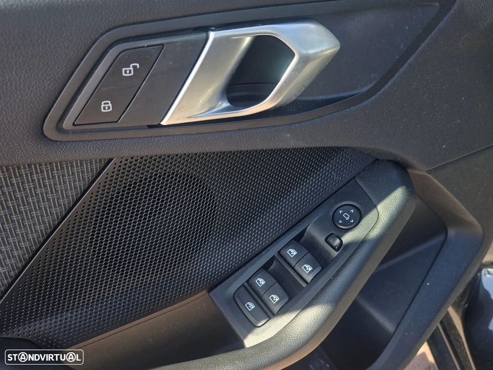 BMW 118 i Line Sport Auto - 14