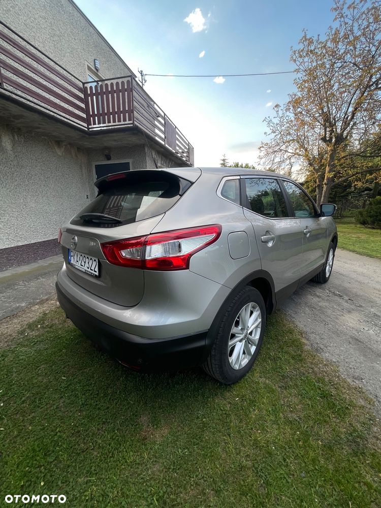 Nissan Qashqai - 4