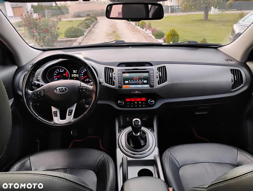 Kia Sportage - 16